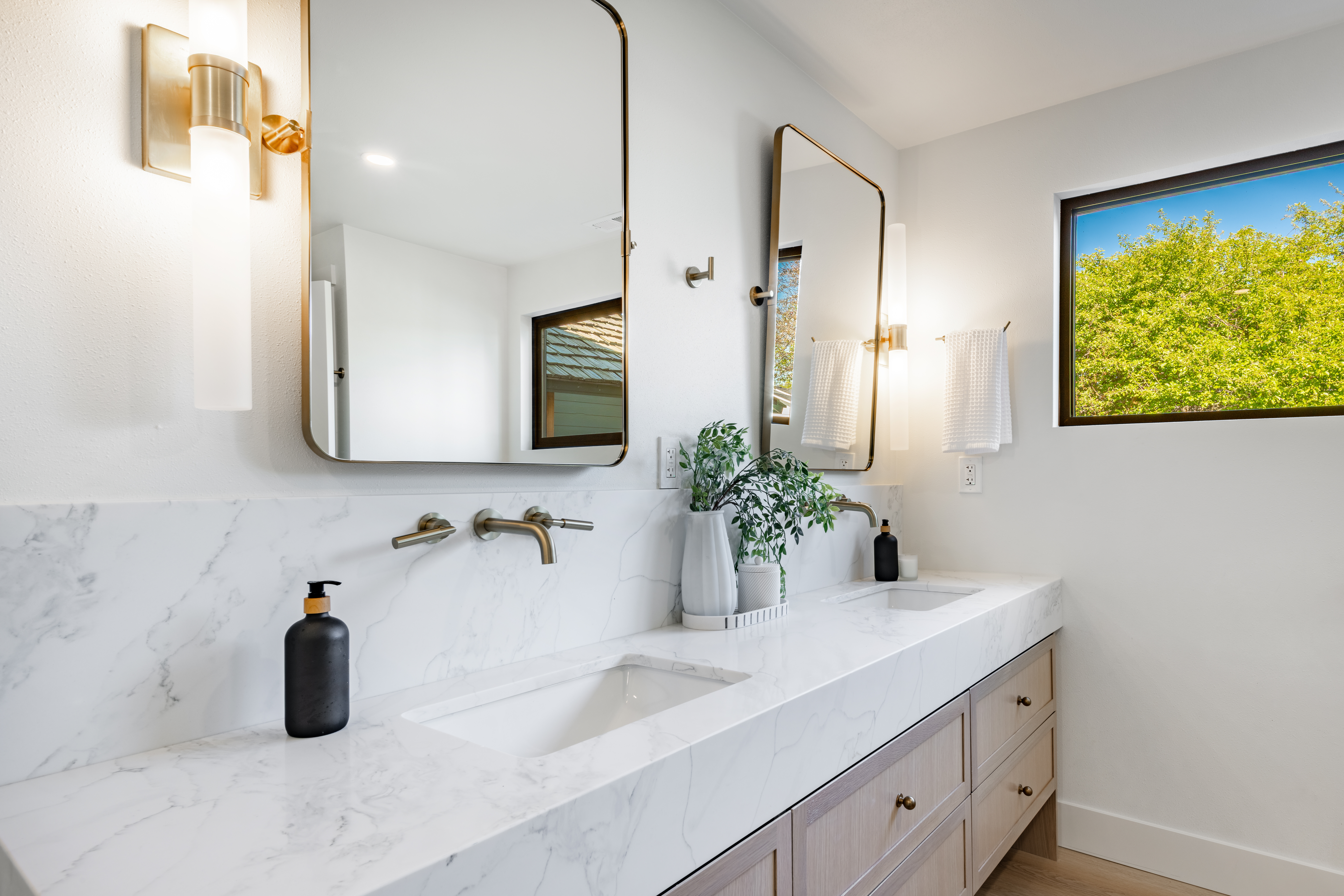 Light grey vanity